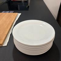 Servizio piatti piani e fondi (10 piani e 6 fondi)