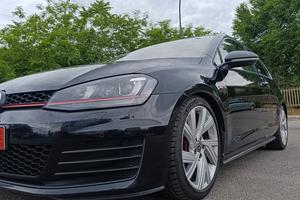 VOLKSWAGEN GOLF 7 GTI 2.0 TSI 220 CV – MANUALE – D
