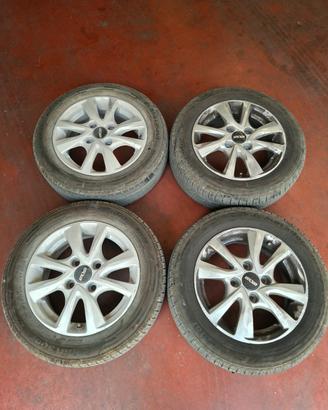 cerchi e gomme  
