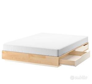 Letto matrimoniale Mandal ikea