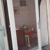 Porte da esterni in legno bianche