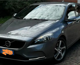 V40 d2 1.6 2015