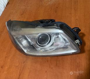 Faro destro opel insigna