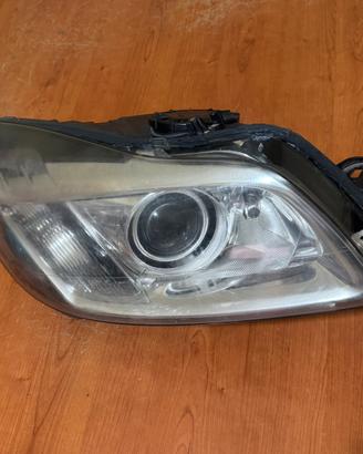Faro destro opel insigna