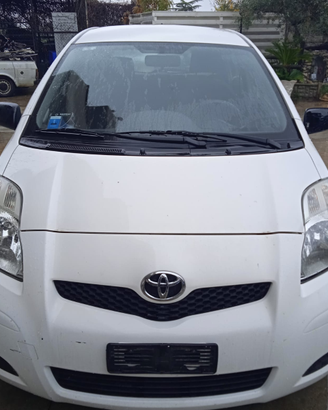 Ricambi Toyota Yaris 1.0 B 2010 Cod. Mot. 1KRFE