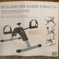 Pedaliera per gambe e braccia