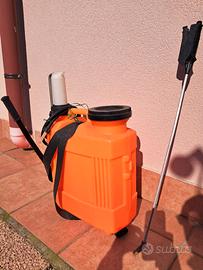 Spruzzatore agricolo da giardino