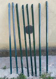 n. 8 paletti recinzione in metallo plastificati