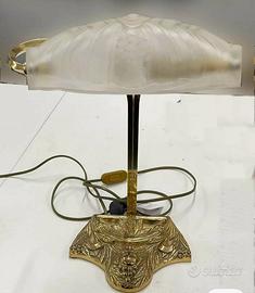 Lampada liberty in ottonee