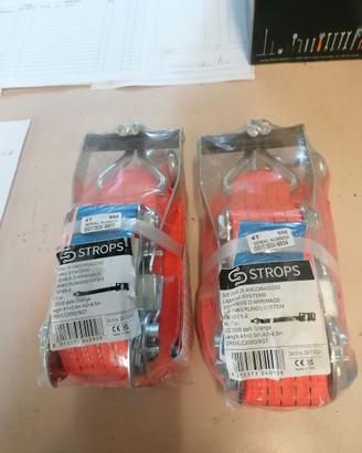 CINGHIA 9 MT CON CRICCHETTO STROPS