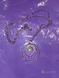 collana con ciondolo