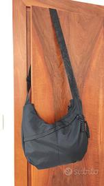 Borsa a Mezzaluna Nera - Nuova e Versatile