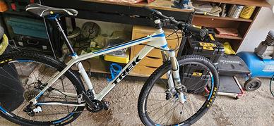 MTB trek 9.7 superfly