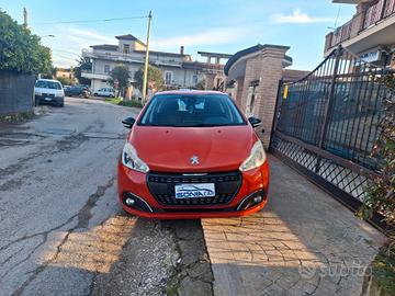 Peugeot 208 BlueHDi 75 5 porte Allure Neopatentati