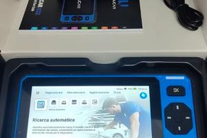 Scanner diagnostica auto OBD2 assistito da IA