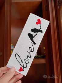 Segnalibro a punto croce “Love” 