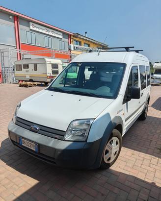 Ford Tourneo Connect allestito