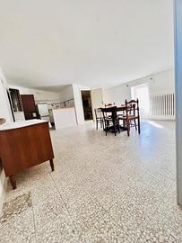 Immobile indipendente Irsina con garage