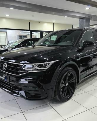 VOLKSWAGEN Tiguan 2.0 TDI 150 CV SCR DSG R-Line