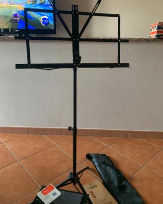 Leggio e poggia piede