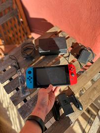 Nintendo Switch Neon + Accessori