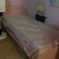 Letto singolo rosa