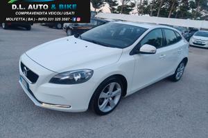 Volvo V40 D3 2.0D 120cv Momentum