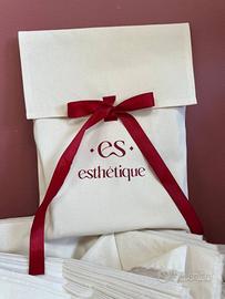 Busta con lembo in cotone spesso non sbiancato.