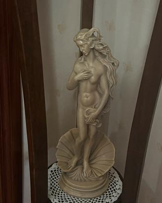 Statua