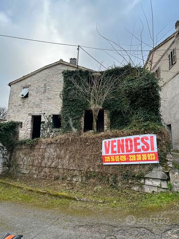 Terreno ed edificio