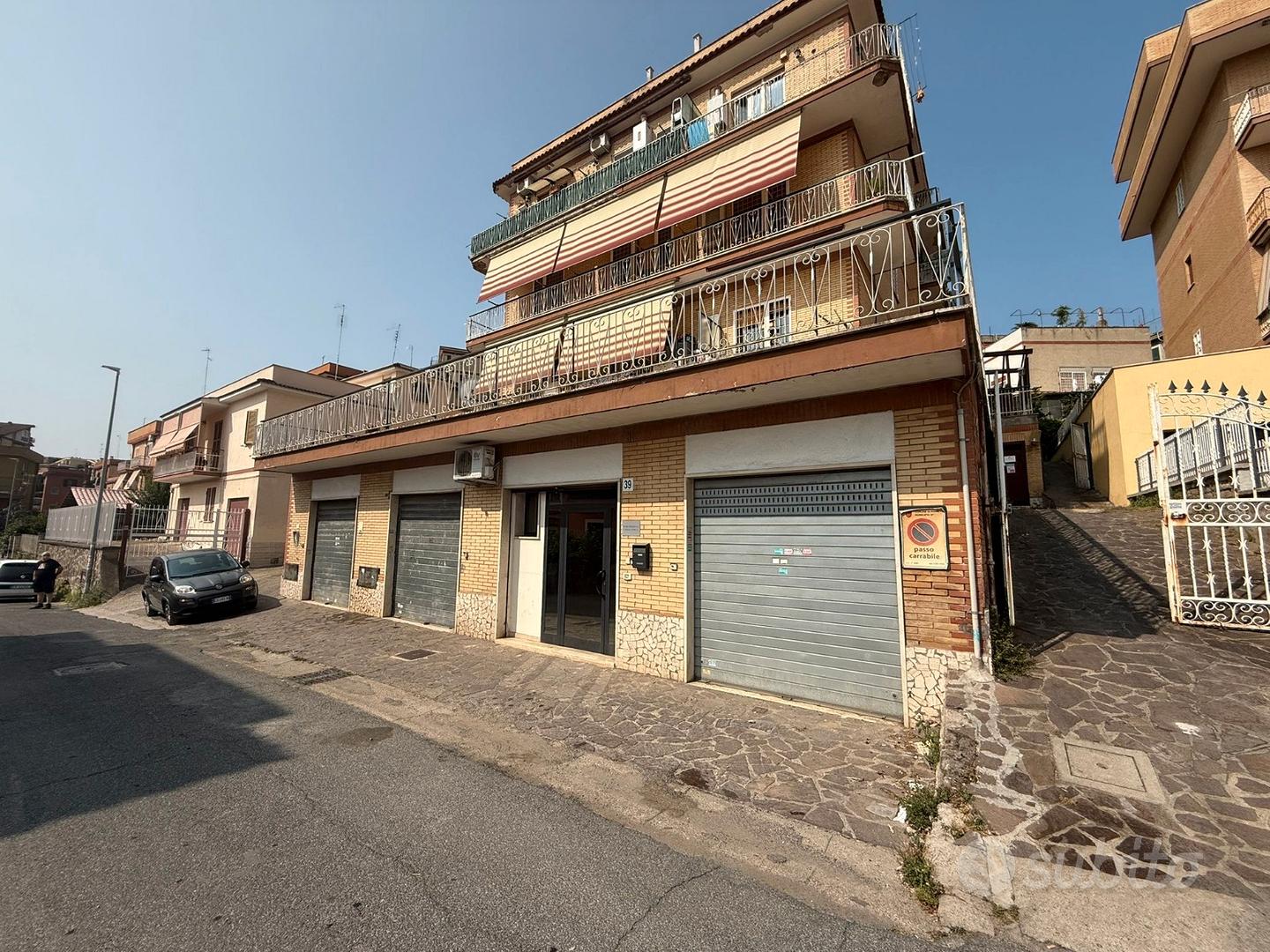 Fidene - locale commerciale - Vista 2