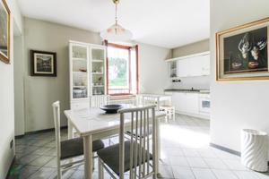 6 LOCALI A SABBIO CHIESE