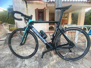 Bici da corsa Bianchi Aria