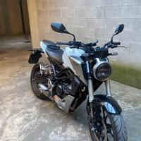 Moto honda cb125r