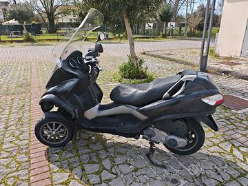 piaggio MP3 125