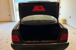 Mercedes -Benz E 250 D cat Avantgarde 1997