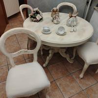 TAVOLO E SEDIE SHABBY ANTICATI