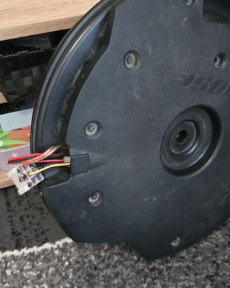 Subwoofer auto bose
