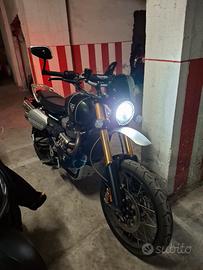 Triumph scrambler 1200xe 