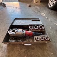 filettatrice Ridgid 690  professionale
