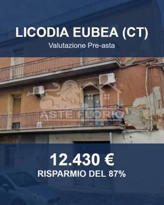 Immobile in asta di 200 m² con più di 5 locali a L