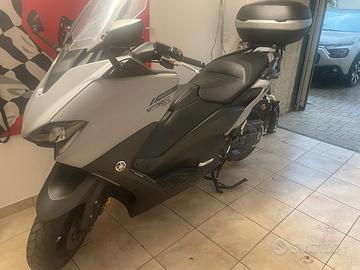 Tmax 560
