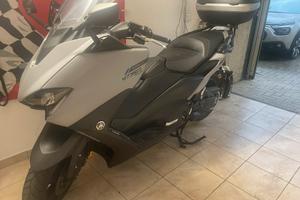 Tmax 560