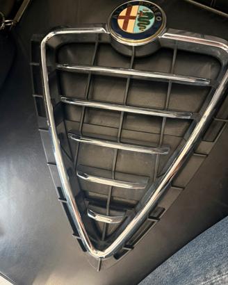 Scudo Griglia Alfa Romeo Giulietta