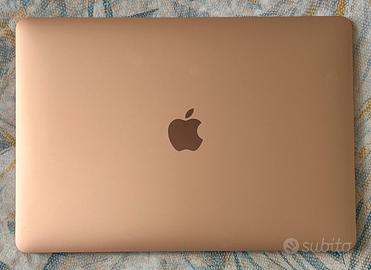 MacBook Air (Apple)