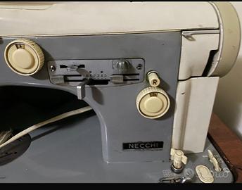 Macchina da cucire Necchi mod.267