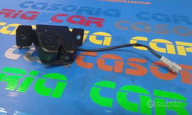 Ricambio serratura cofano post. KIA CARENS 1a Seri