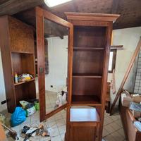 Vetrina a colonna in legno massello - Buono stato