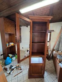 Vetrina a colonna in legno massello - Buono stato