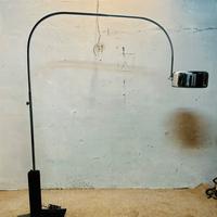 Lampada ad arco anni 70 Reggiani.